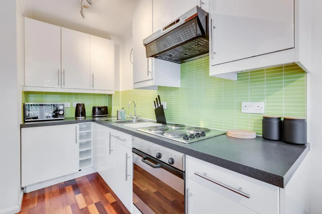 Visit London 1 Bed Flat- Canary Wharf Close To River Thames 0*,